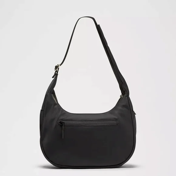 Lululemon City Essentials Shoulder Bag 4L Black NWT - Picture 8 of 15